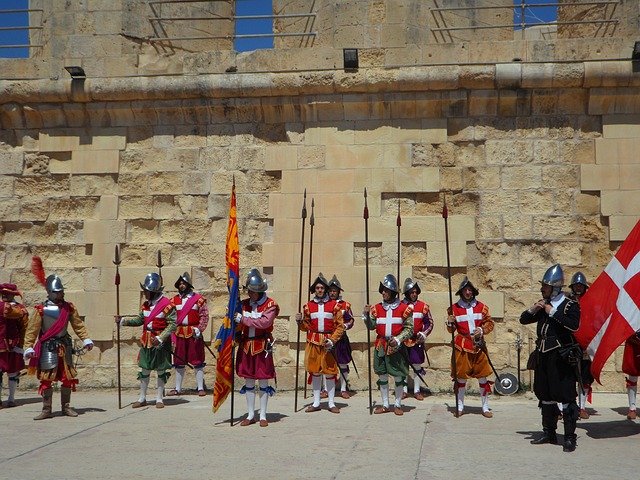 Maltako historiarekin lotutako emanaldi bat